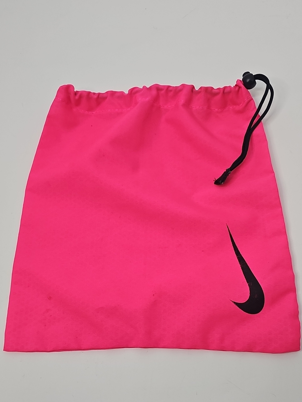 Nike Drawstring Bag Fuschia Pink w Black Logo